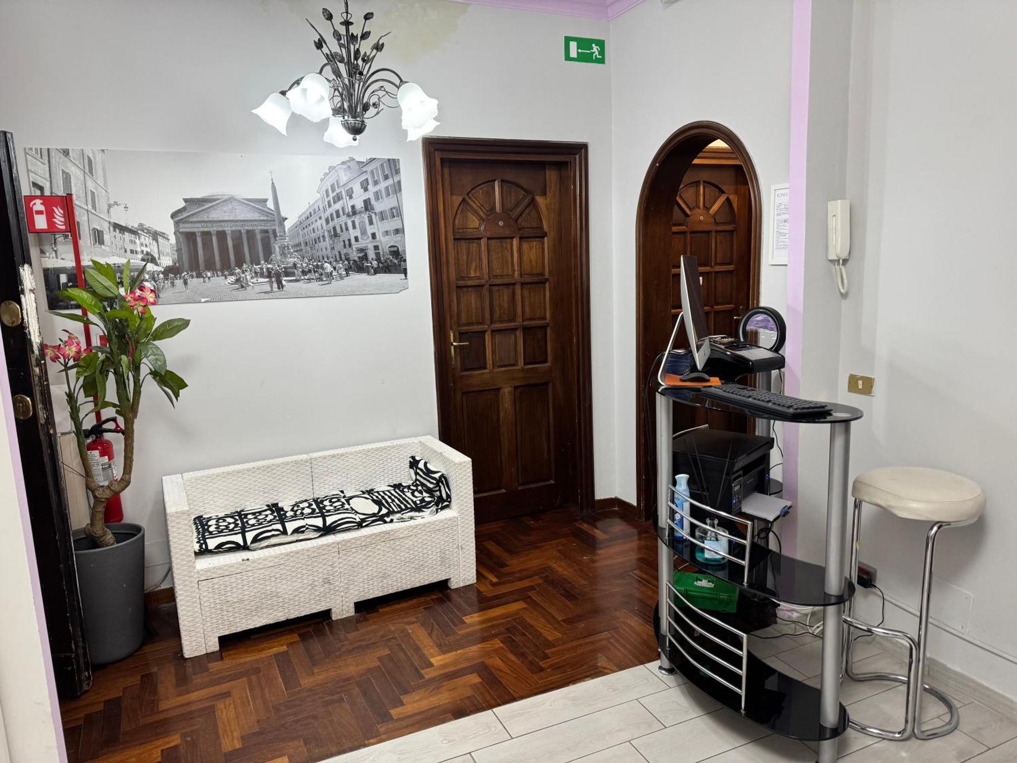 Destination In Rome Hostel Ngoại thất bức ảnh