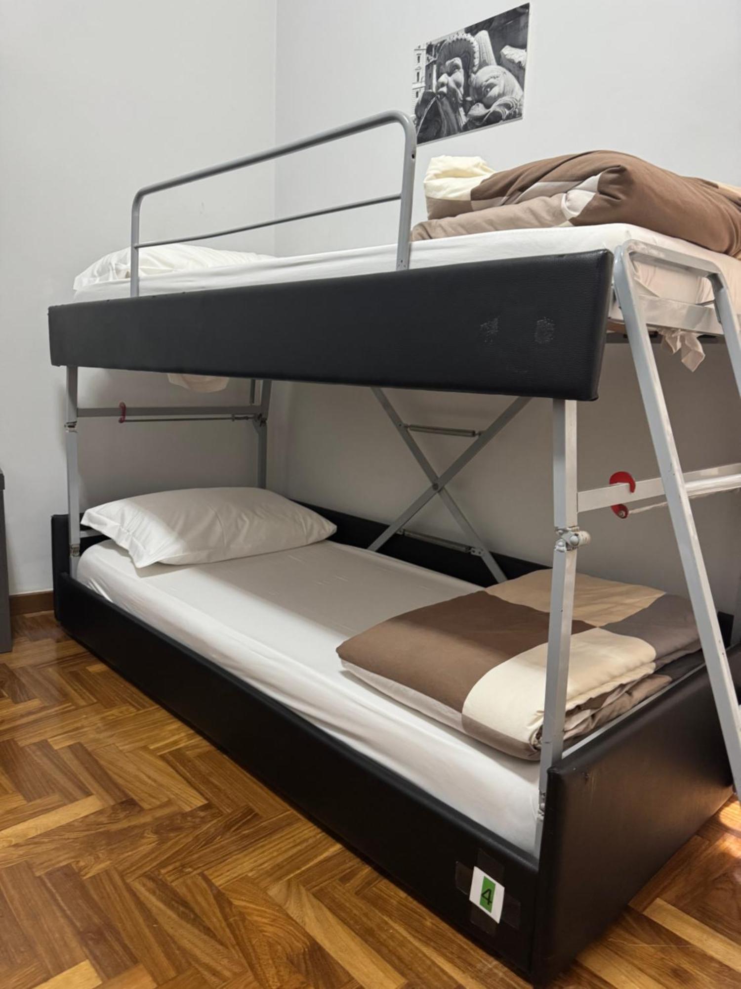Destination In Rome Hostel Ngoại thất bức ảnh